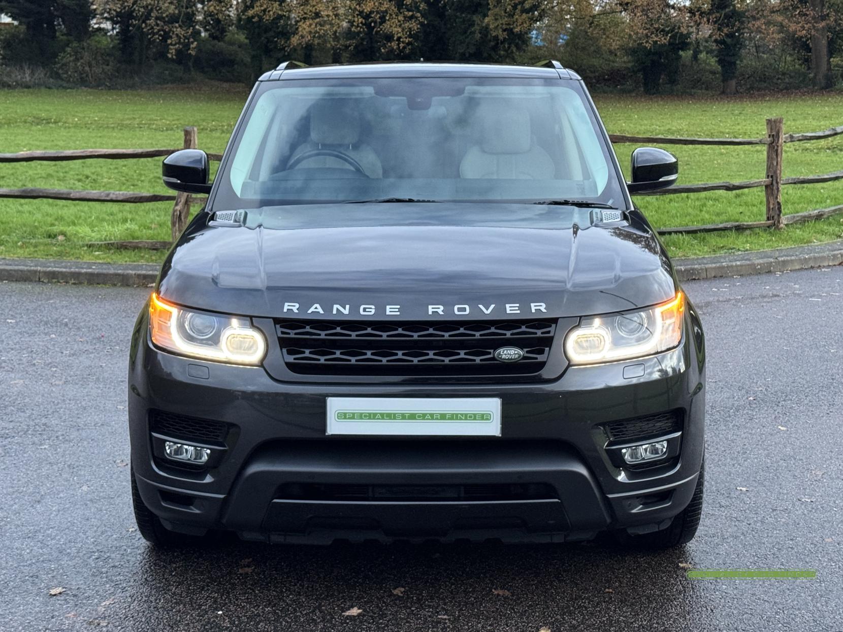Land Rover Range Rover Sport 3.0 SD V6 HSE Dynamic SUV 5dr Diesel Auto 4WD Euro 5 (s/s) (306 ps)
